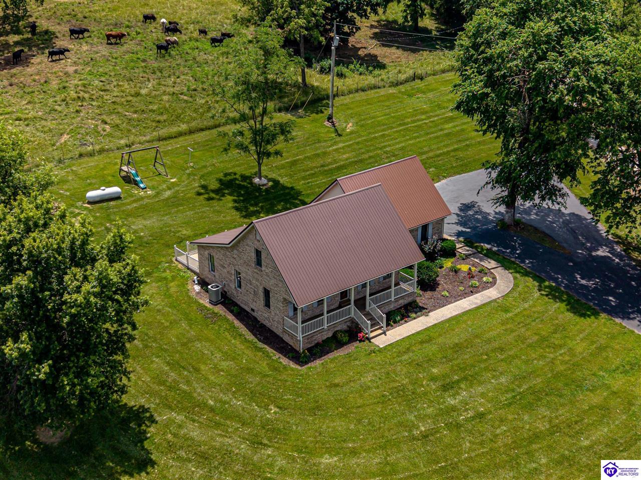 1250 Stringtown Road Property Photo 12