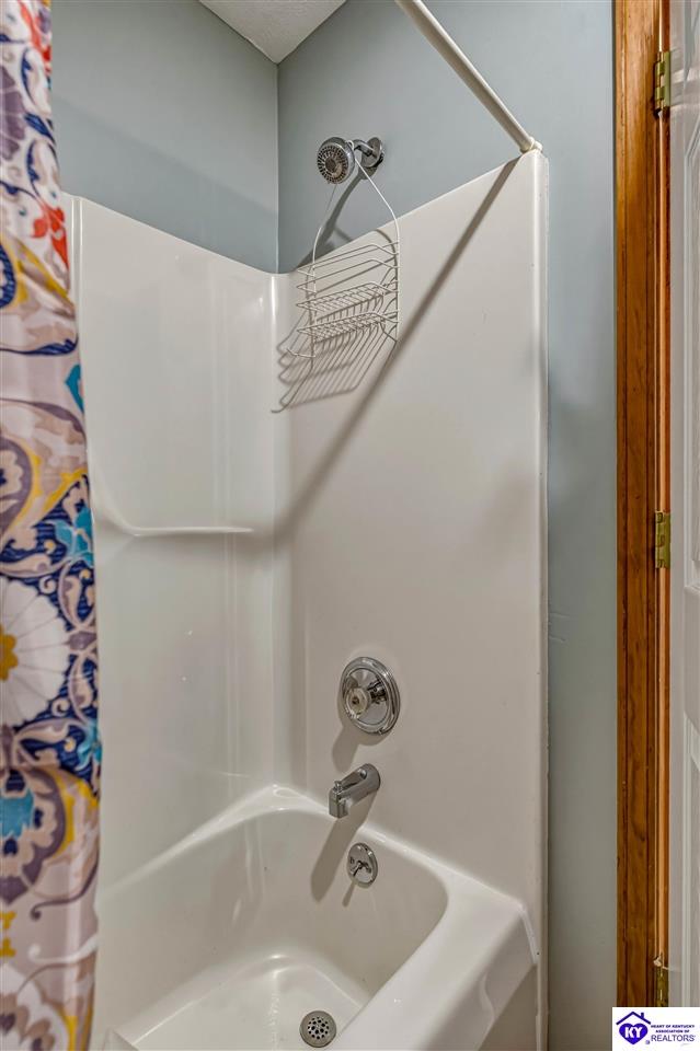 1250 Stringtown Road Property Photo 38