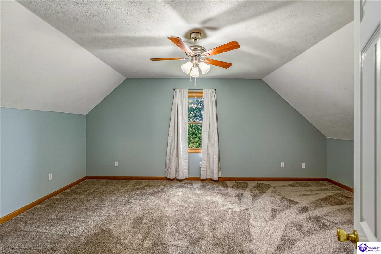 1250 Stringtown Road Property Photo 39