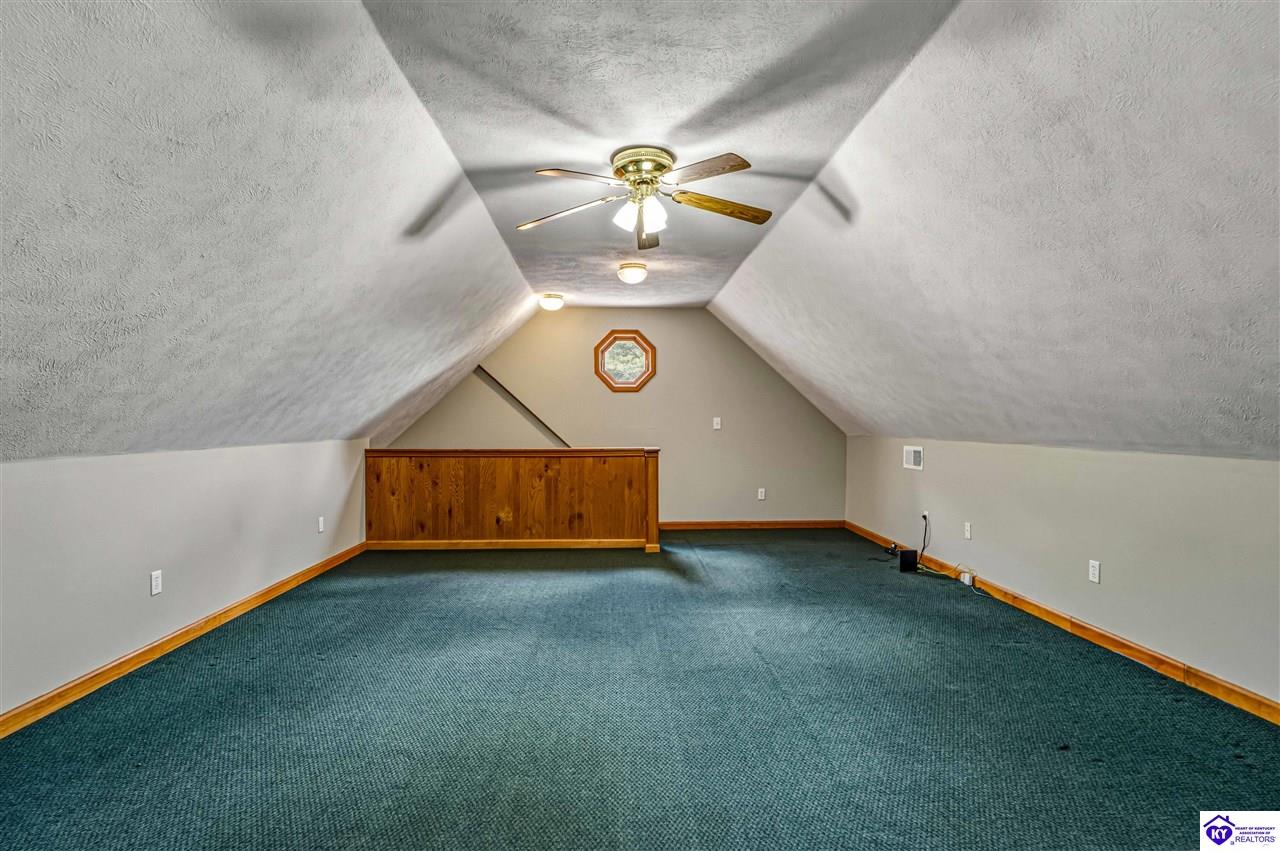 1250 Stringtown Road Property Photo 45