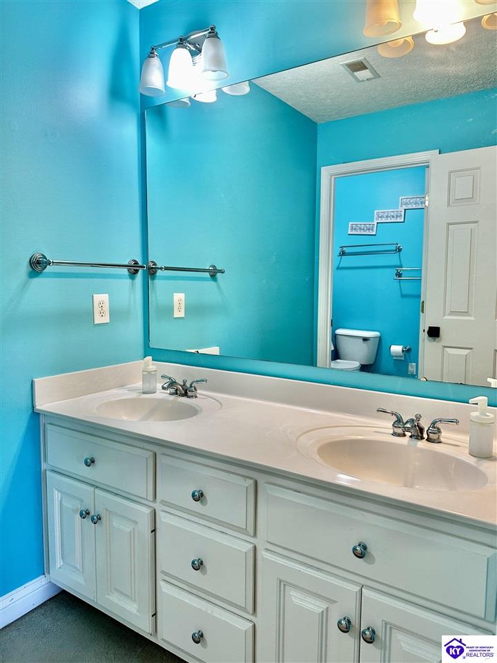 1509 Manchester Drive Property Photo 27
