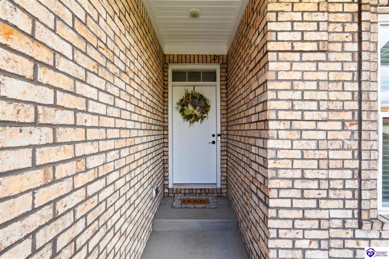 502 Langley Trace Property Photo 4