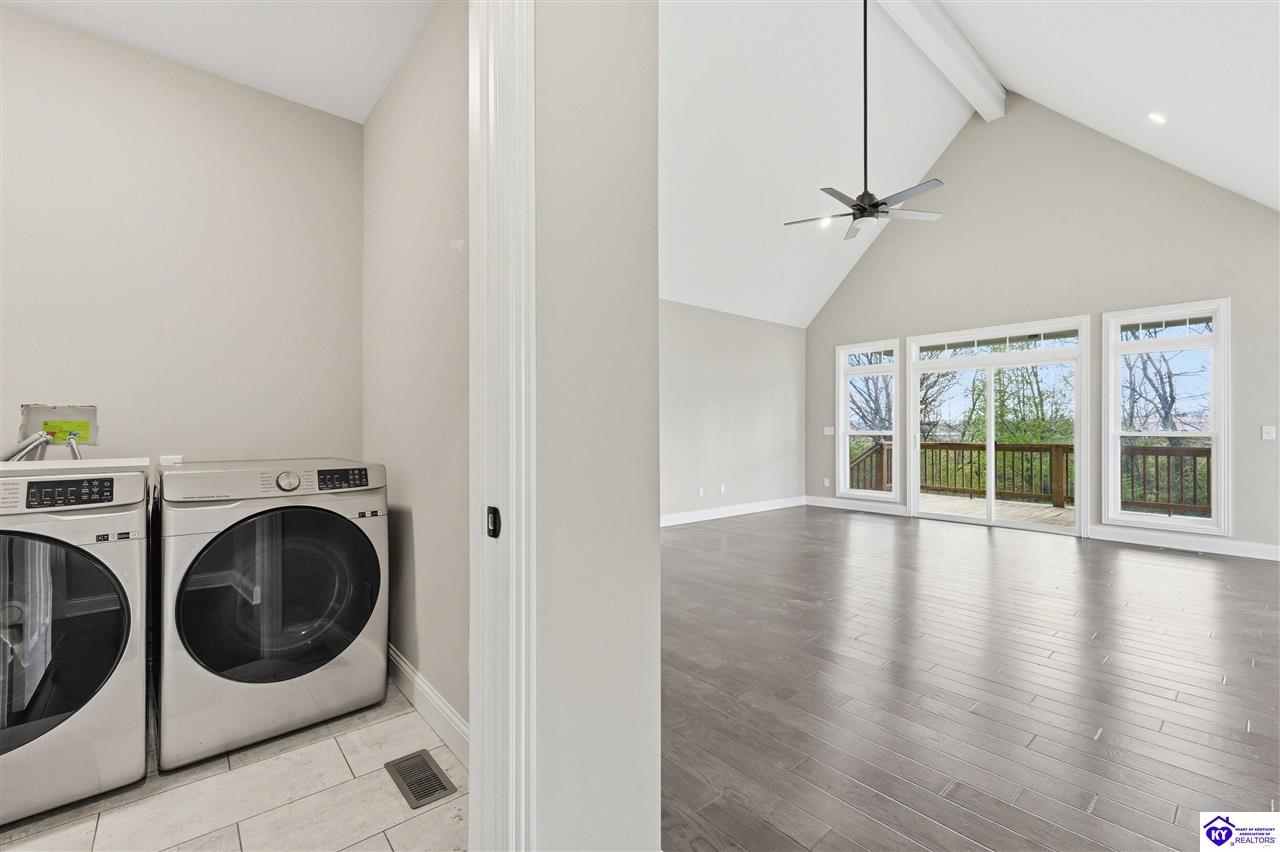 502 Langley Trace Property Photo 31