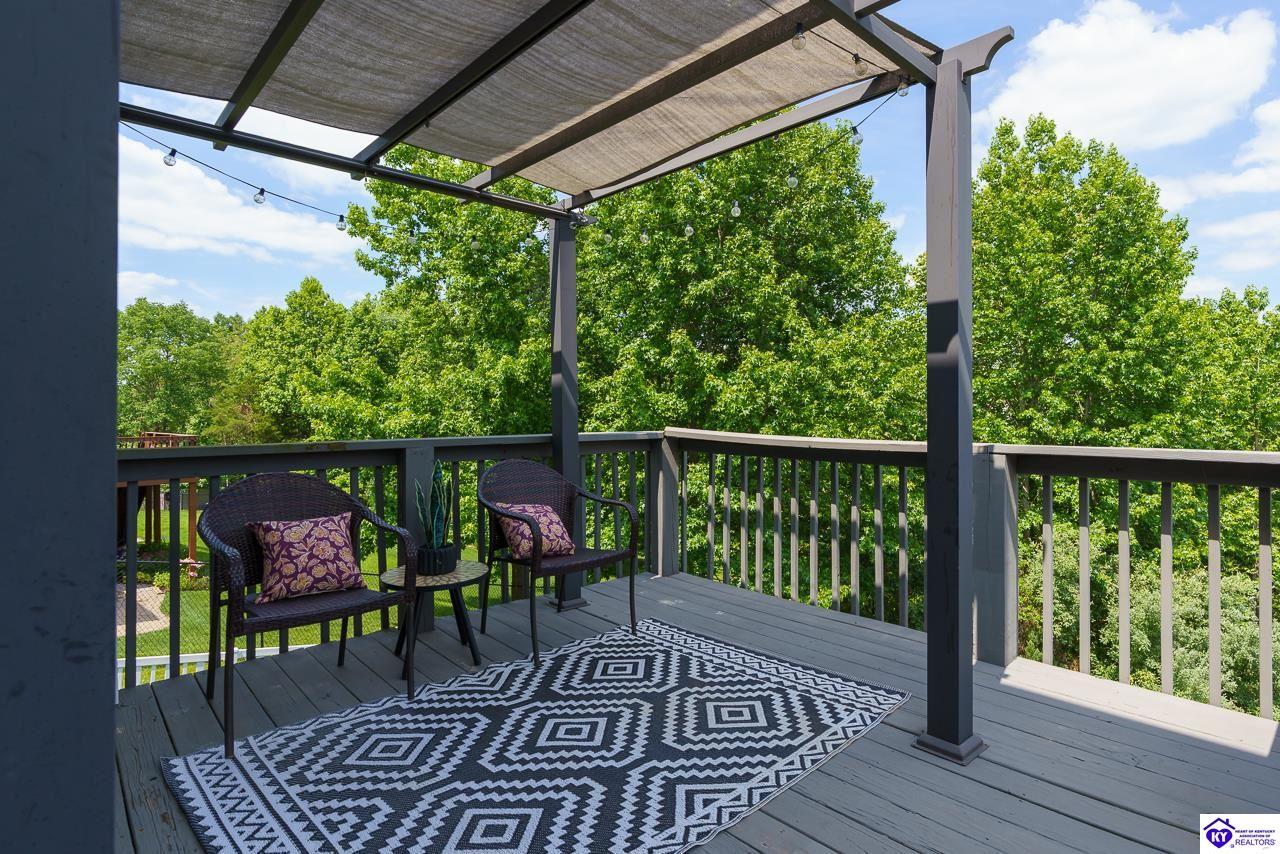 633 Wind Brook Drive Property Photo 13