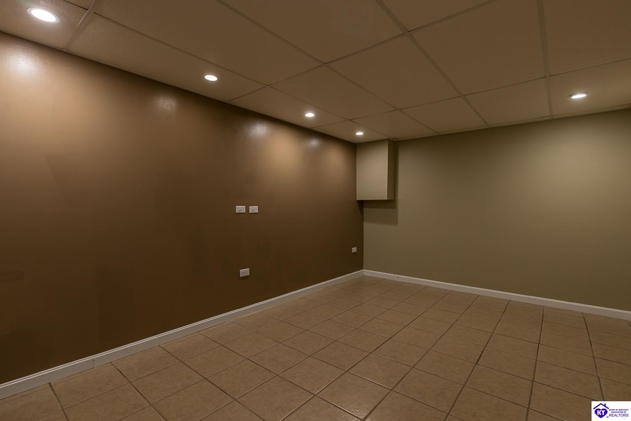 633 Wind Brook Drive Property Photo 26