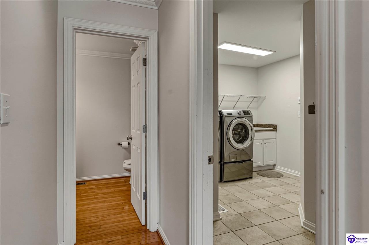 102 A Legacy Court Property Photo 10