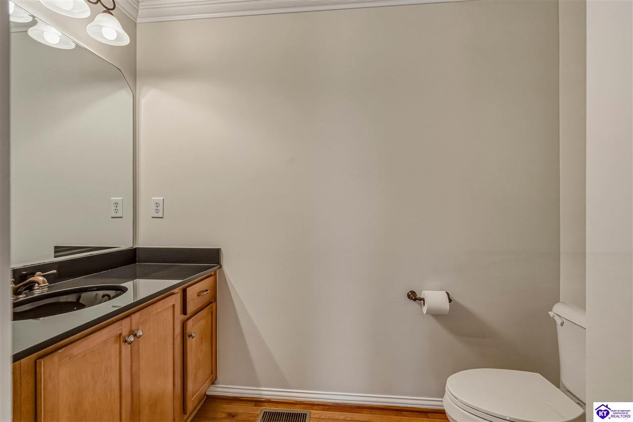 102 A Legacy Court Property Photo 12