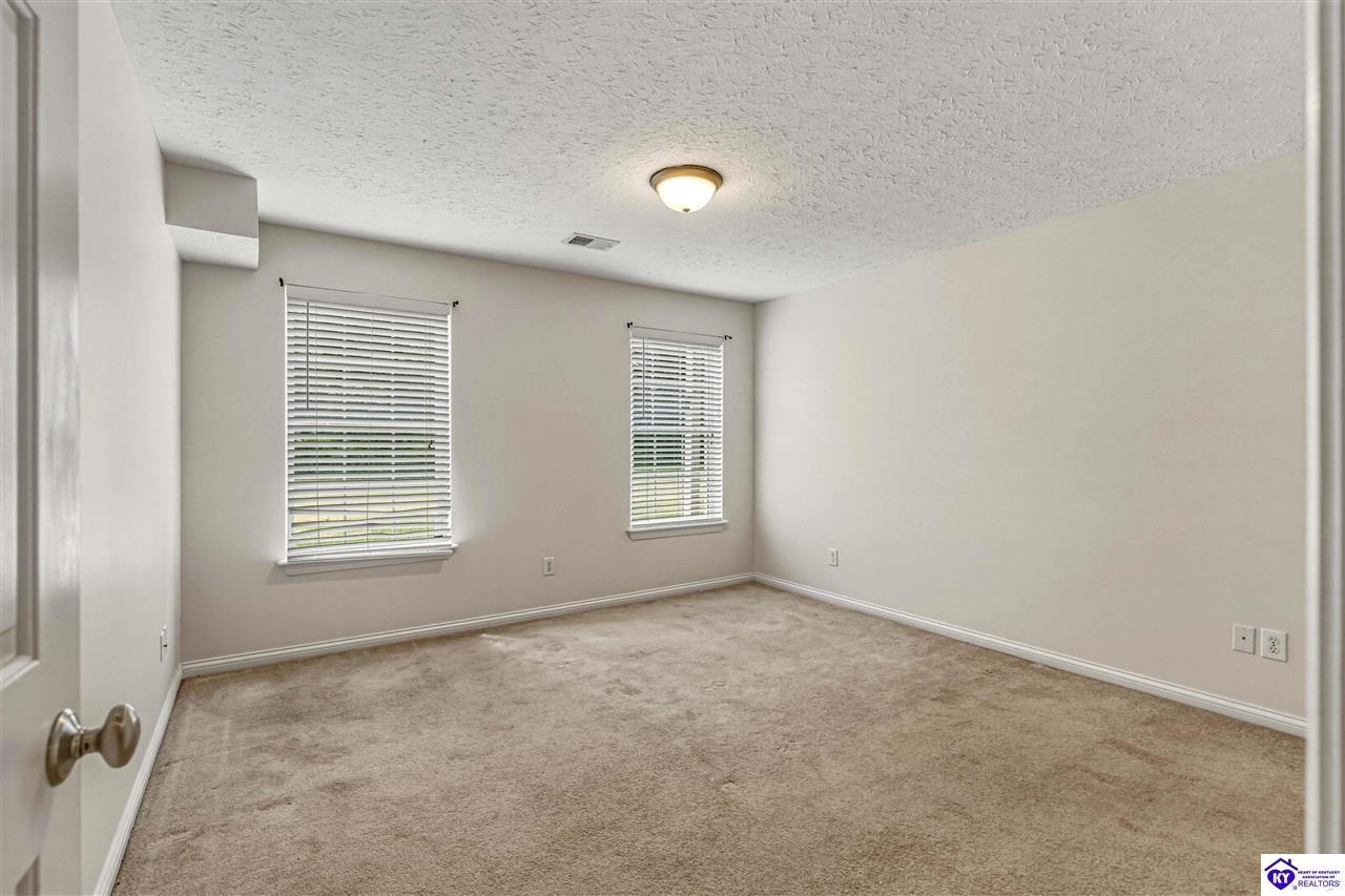 102 A Legacy Court Property Photo 32