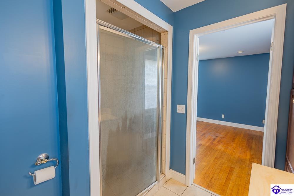 438 N Walnut Street Property Photo 28