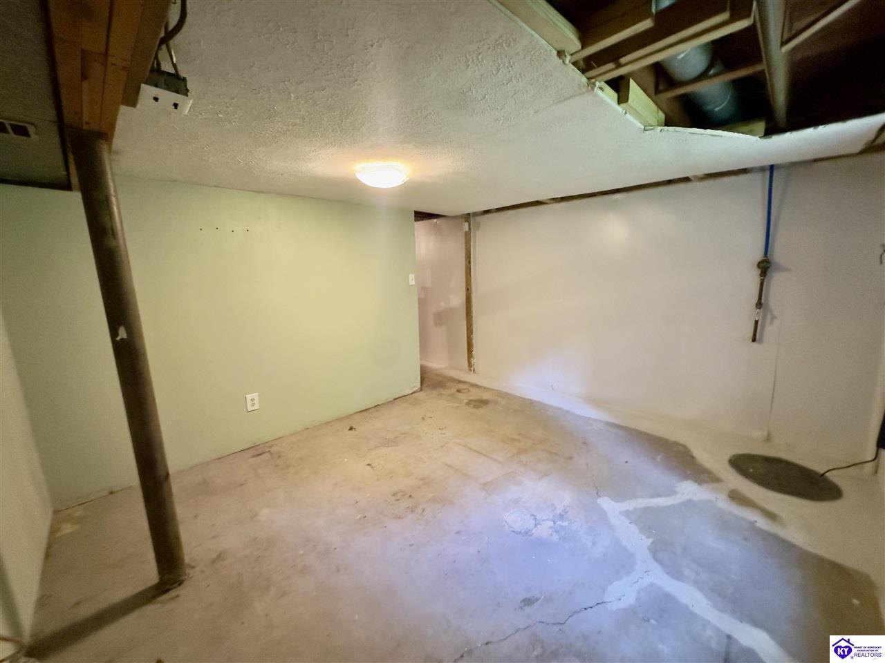 1109 Evelyn Drive Property Photo 30