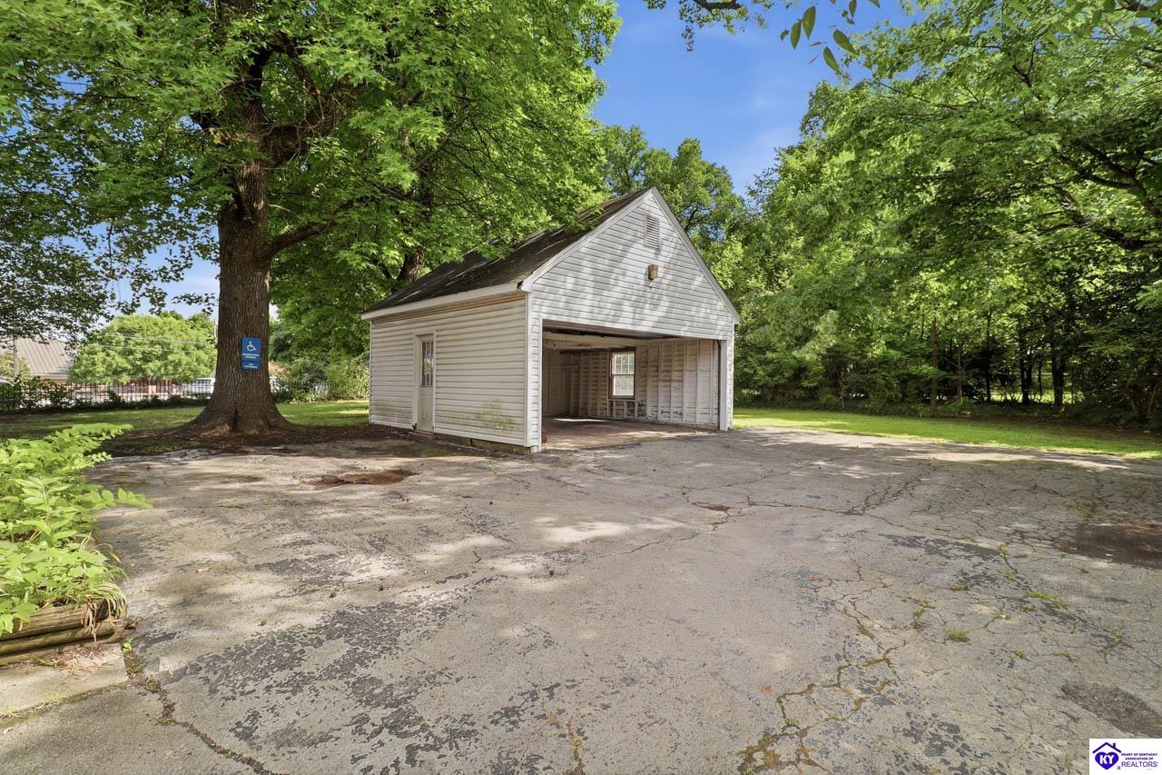 306 W Dixie Avenue Property Photo 42