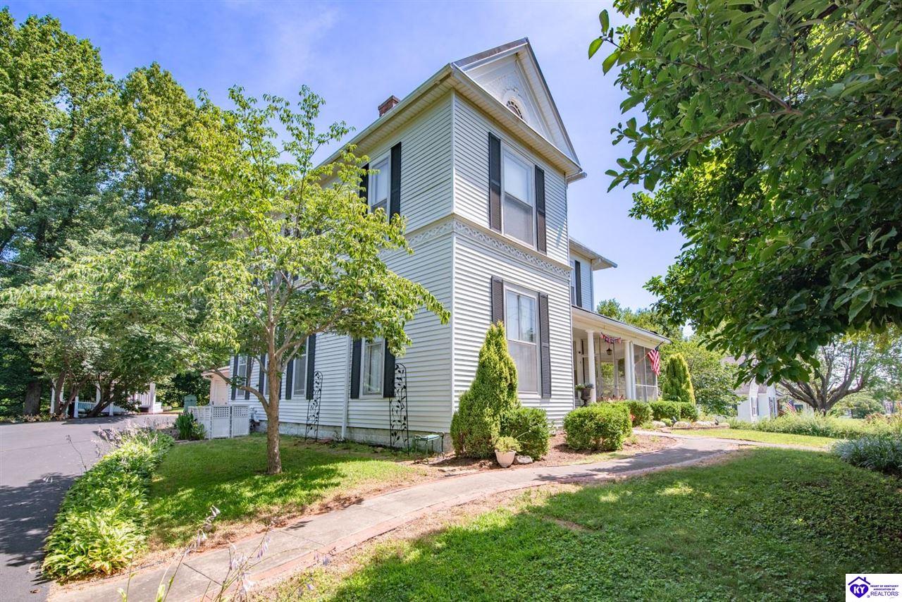 205 W Chestnut Street Property Photo 7