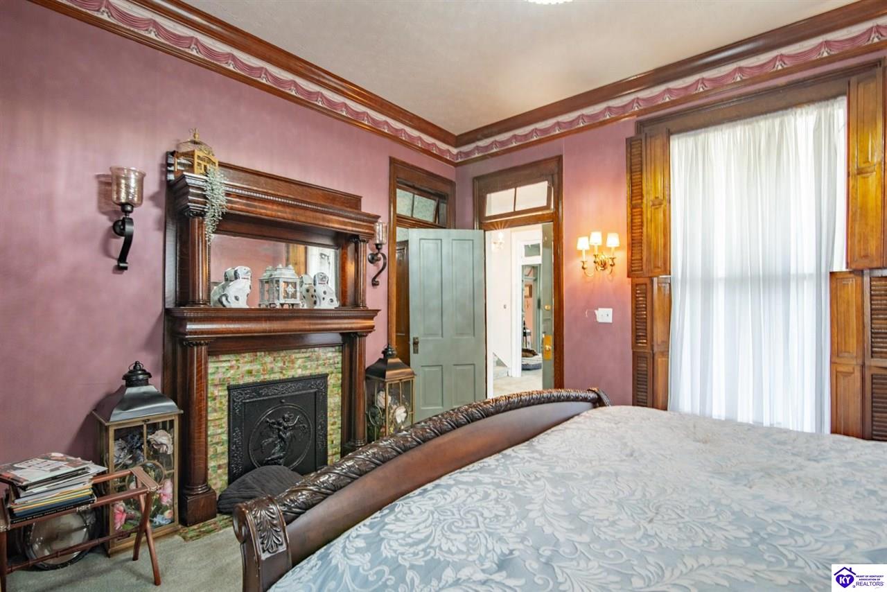 205 W Chestnut Street Property Photo 43