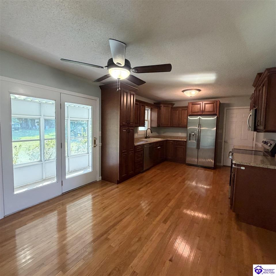 904 Tyler Circle Property Photo 14