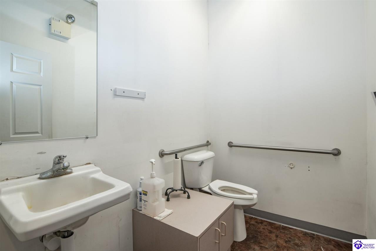 536 W Dixie Avenue Property Photo 53
