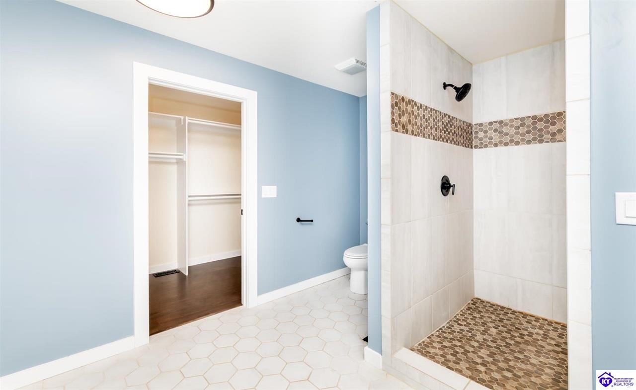 369 Meadowview Drive Property Photo 31