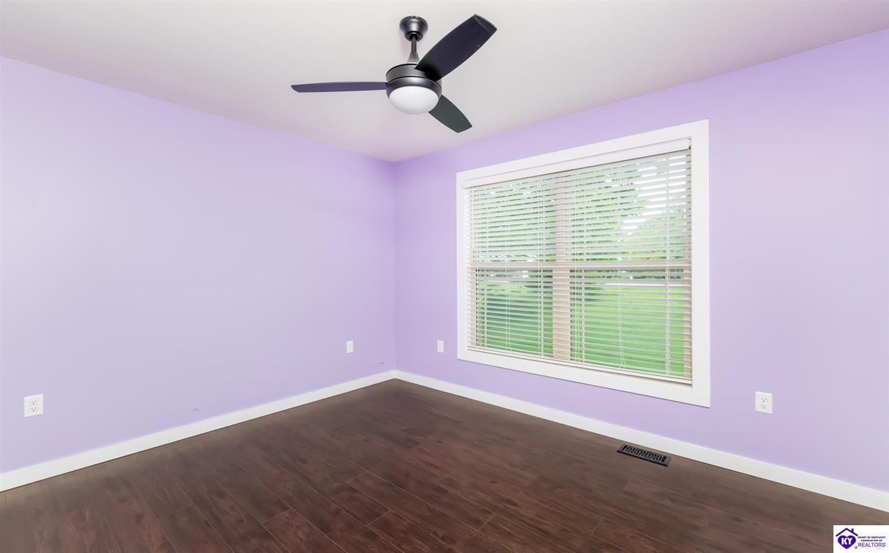 369 Meadowview Drive Property Photo 39
