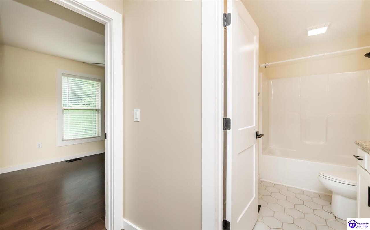 369 Meadowview Drive Property Photo 42