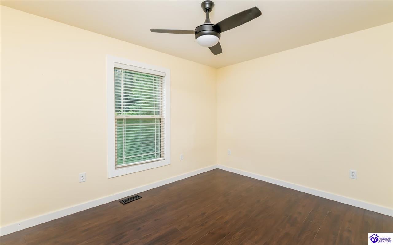 369 Meadowview Drive Property Photo 43
