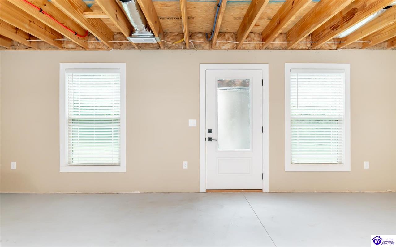 369 Meadowview Drive Property Photo 61