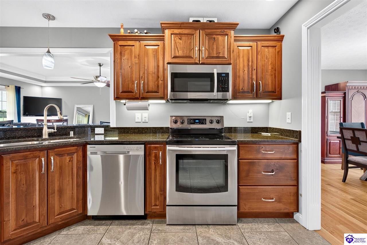 204 Shepherd's Way Property Photo 6