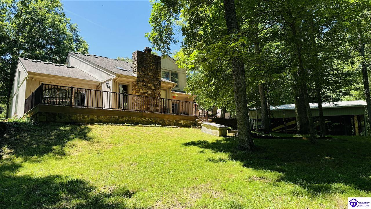 150 Parkside Drive Property Photo 6