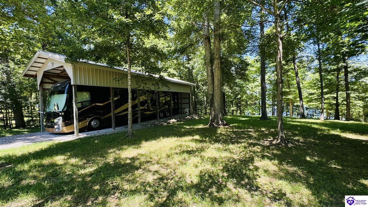 150 Parkside Drive Property Photo 18