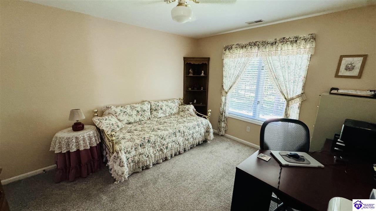 150 Parkside Drive Property Photo 45