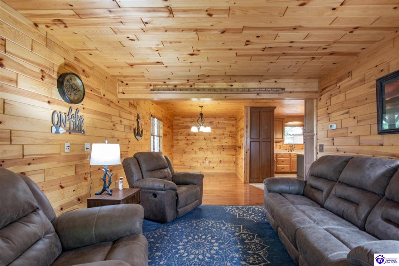 2086 Martin Pierce Road Property Photo 59