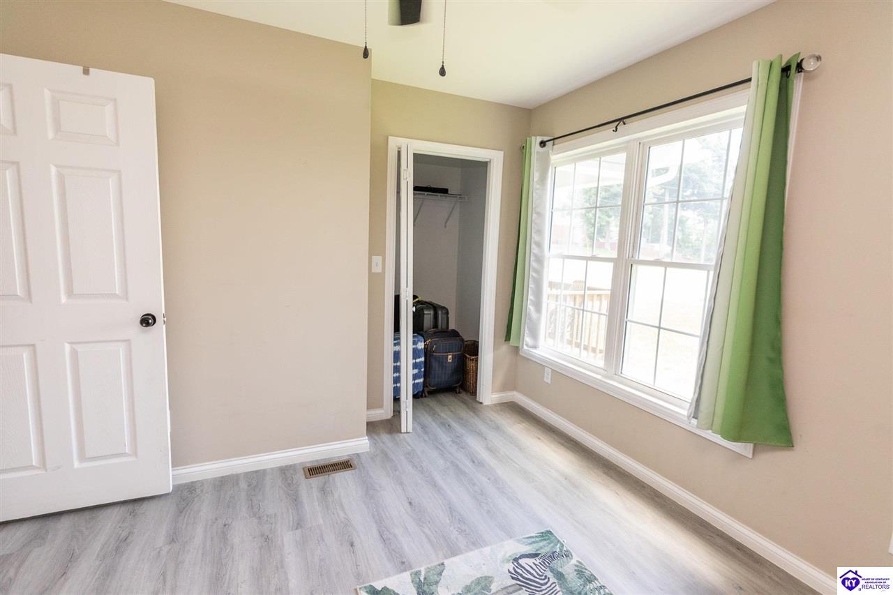 7205 S Woodland Drive Property Photo 15