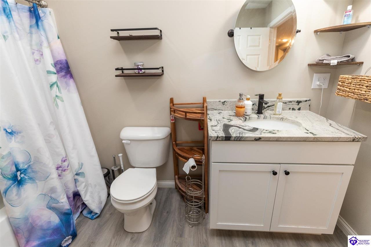 7205 S Woodland Drive Property Photo 29