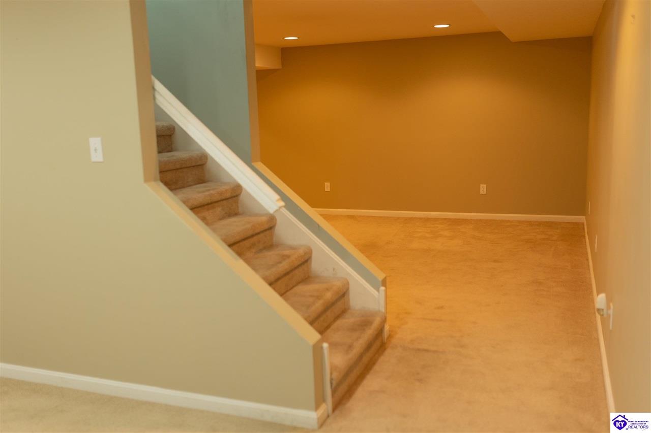 340 Beechwood Drive Property Photo 7