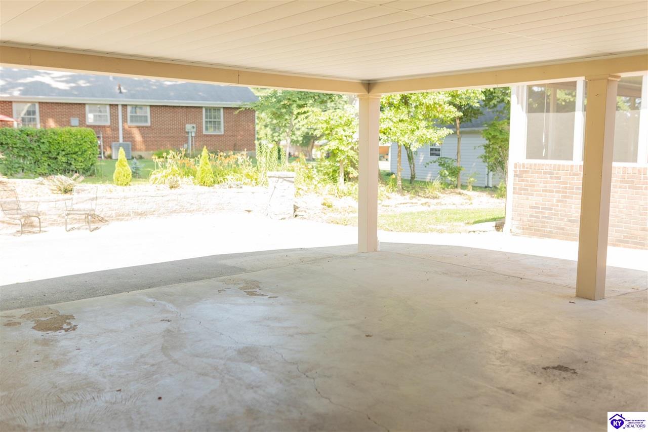 340 Beechwood Drive Property Photo 27