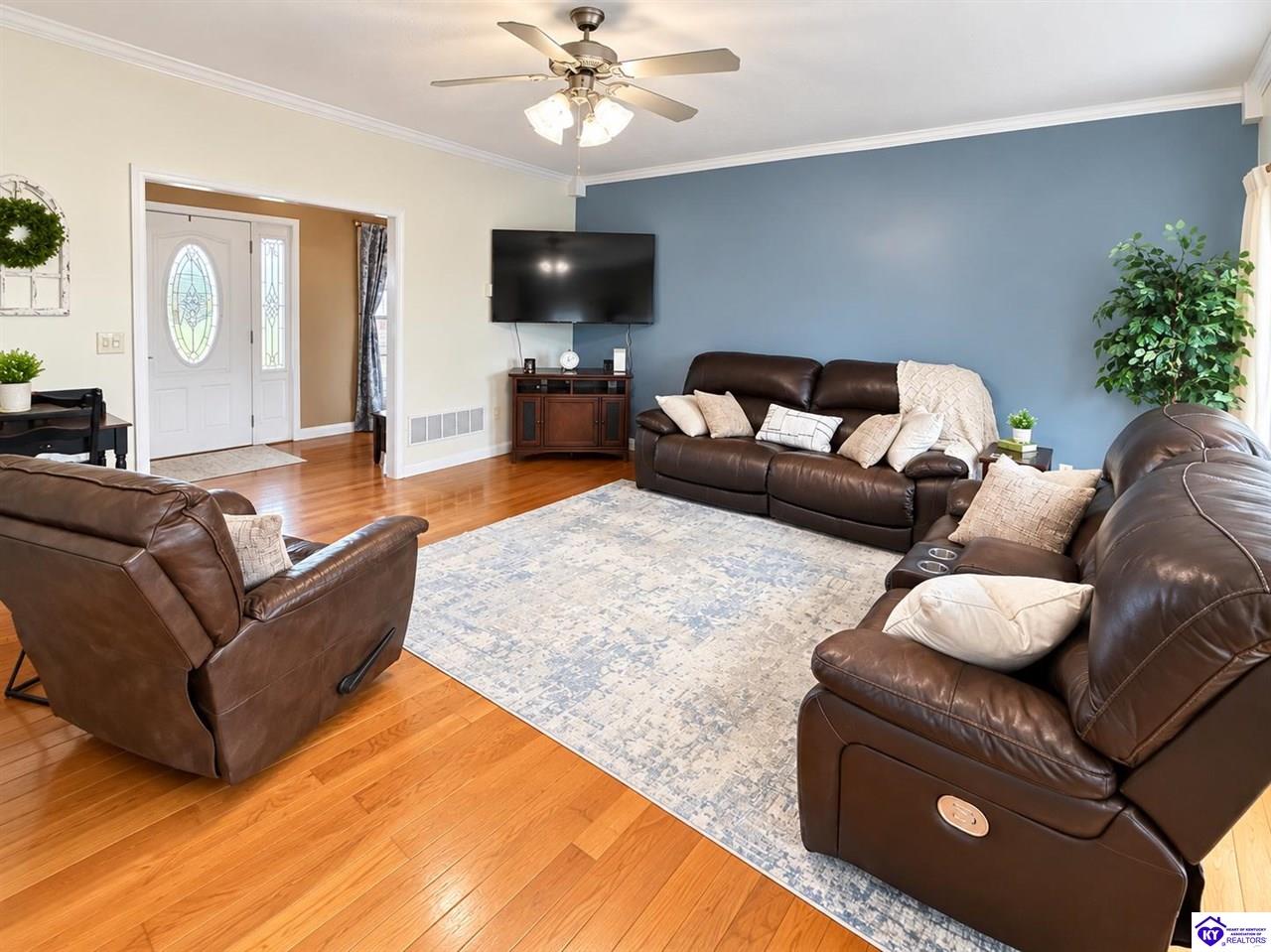 94 Bentley Boulevard Property Photo 6