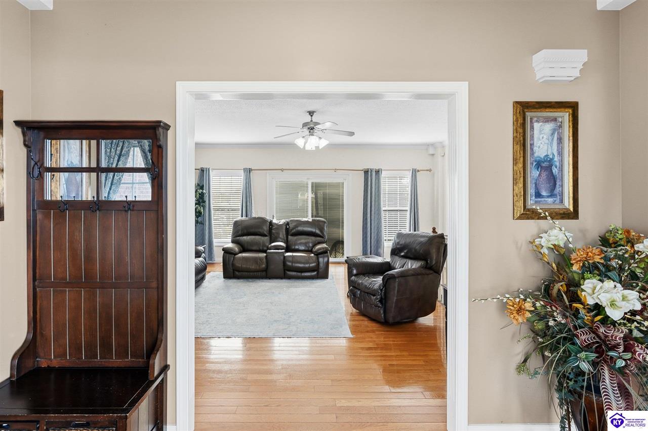 94 Bentley Boulevard Property Photo 13