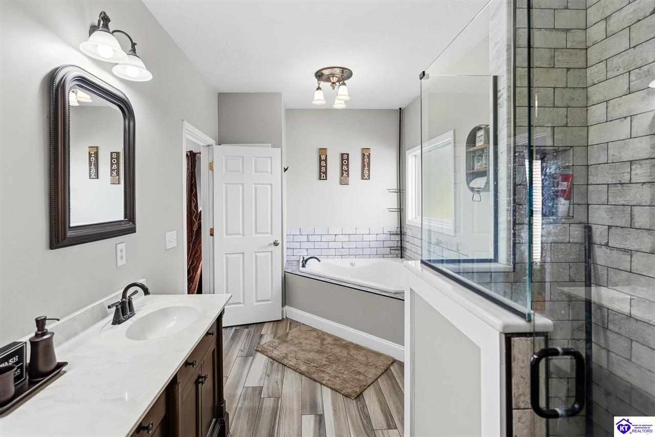 94 Bentley Boulevard Property Photo 14