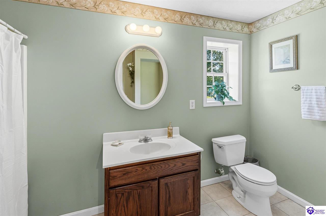 94 Bentley Boulevard Property Photo 26