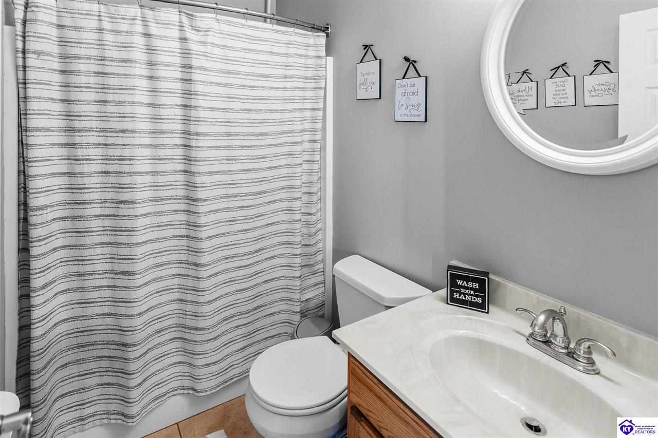 94 Bentley Boulevard Property Photo 28