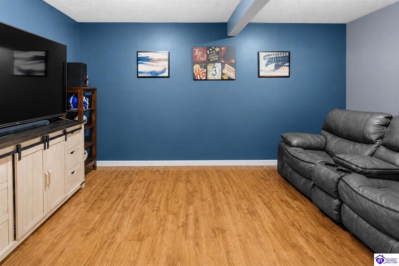 94 Bentley Boulevard Property Photo 34
