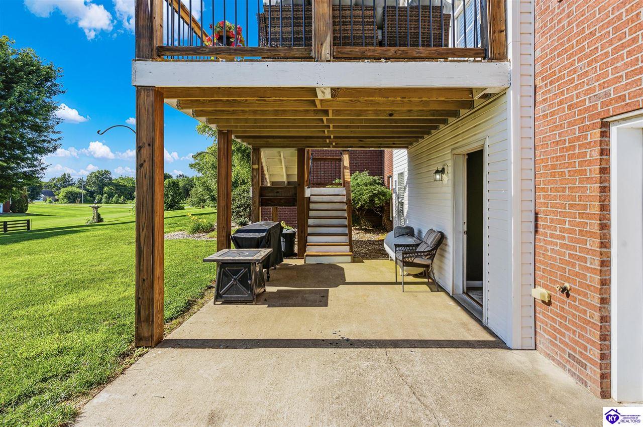 94 Bentley Boulevard Property Photo 36