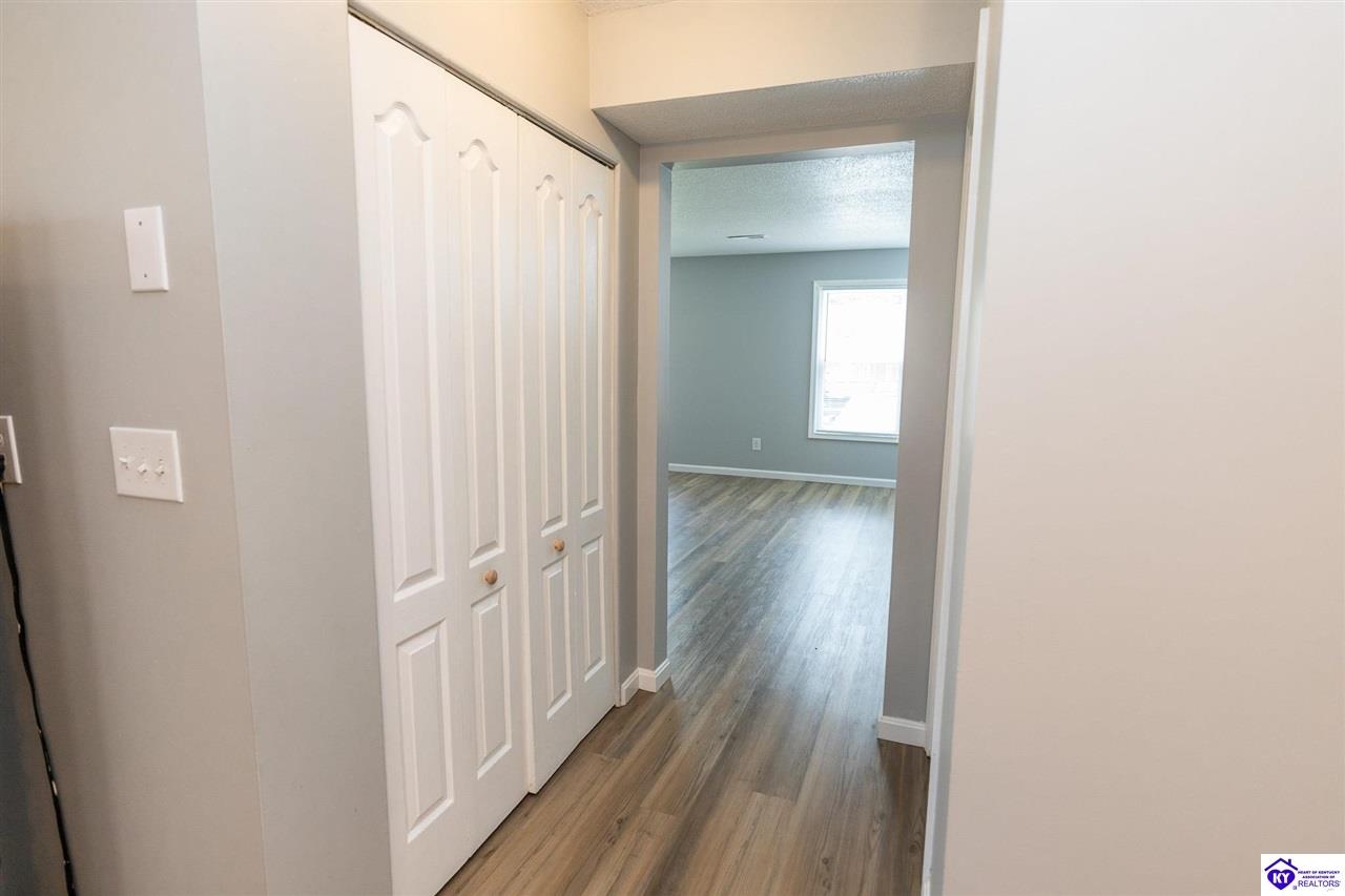 315 Berkley Court Property Photo 19