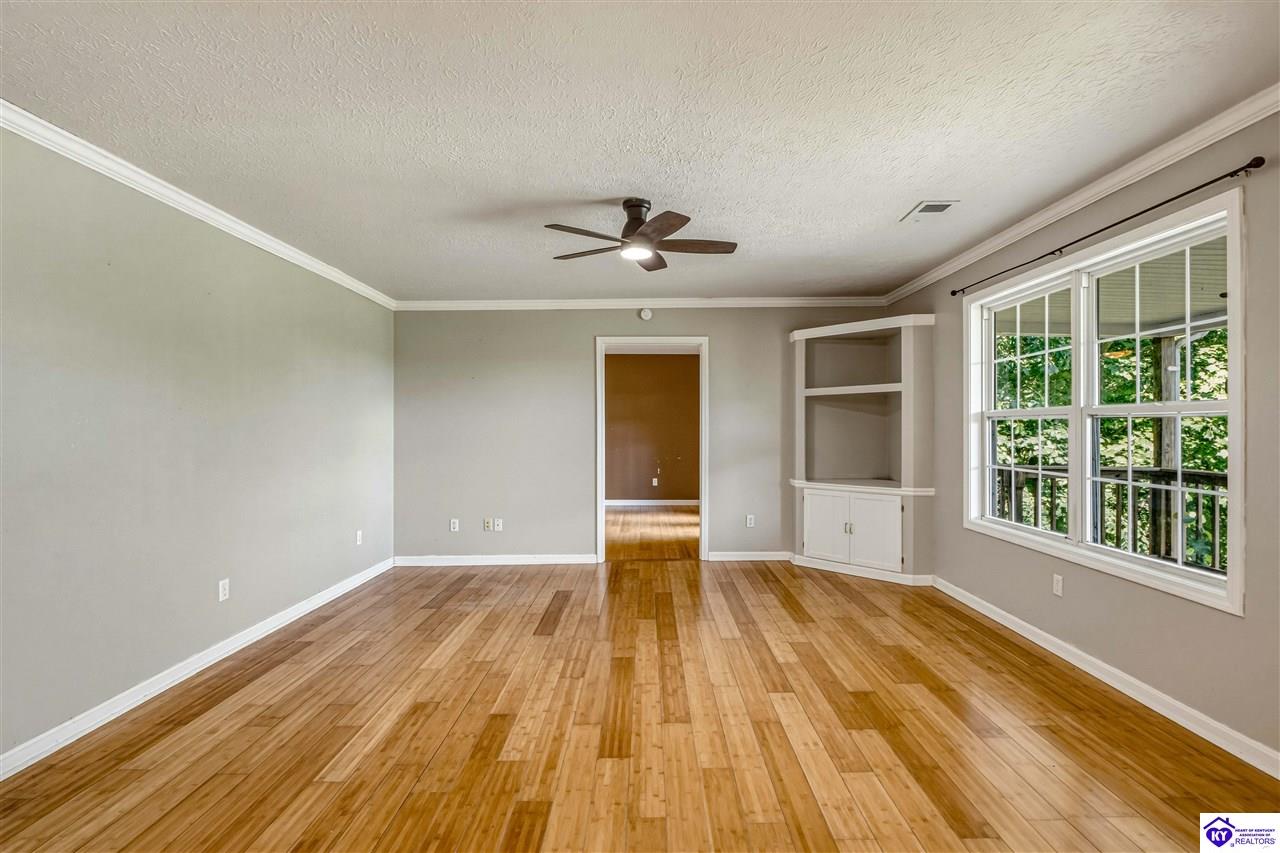 175 Waterview Lane Property Photo 6