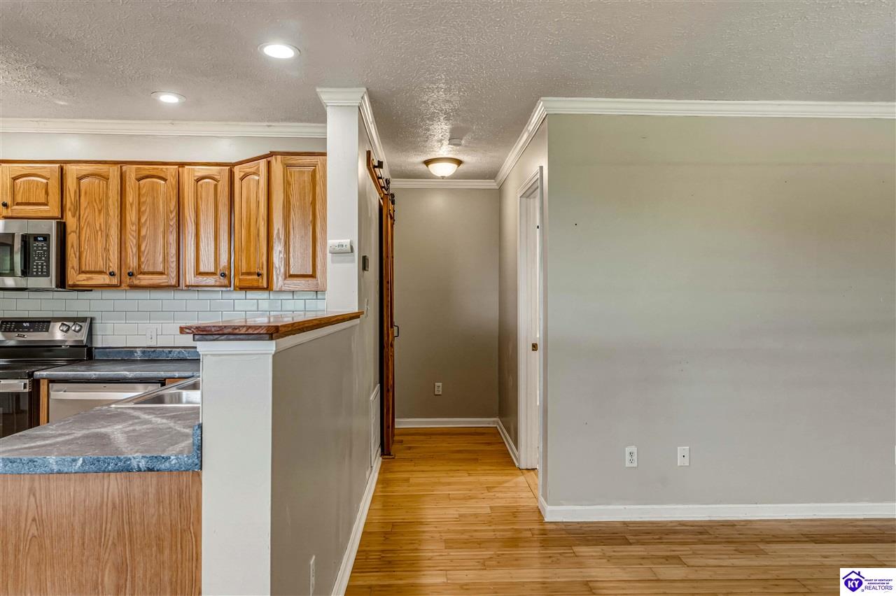 175 Waterview Lane Property Photo 13