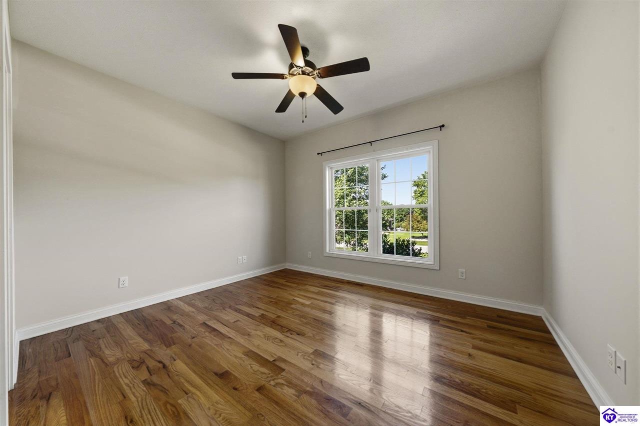 578 Deer Run Way Property Photo 23
