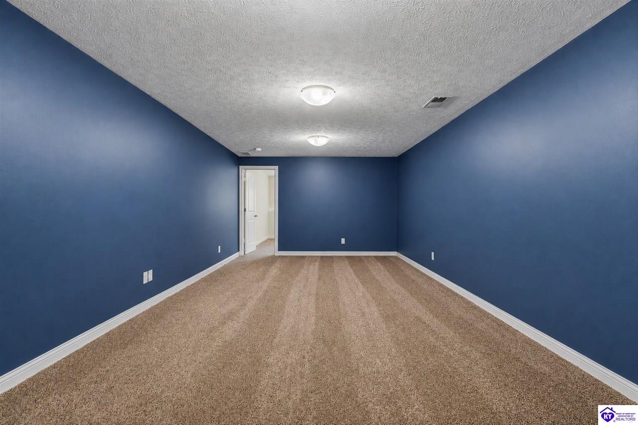 578 Deer Run Way Property Photo 27