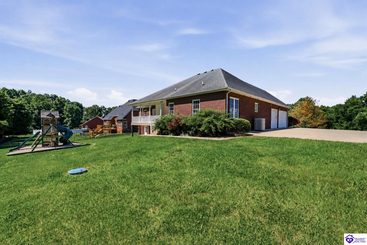 578 Deer Run Way Property Photo 37