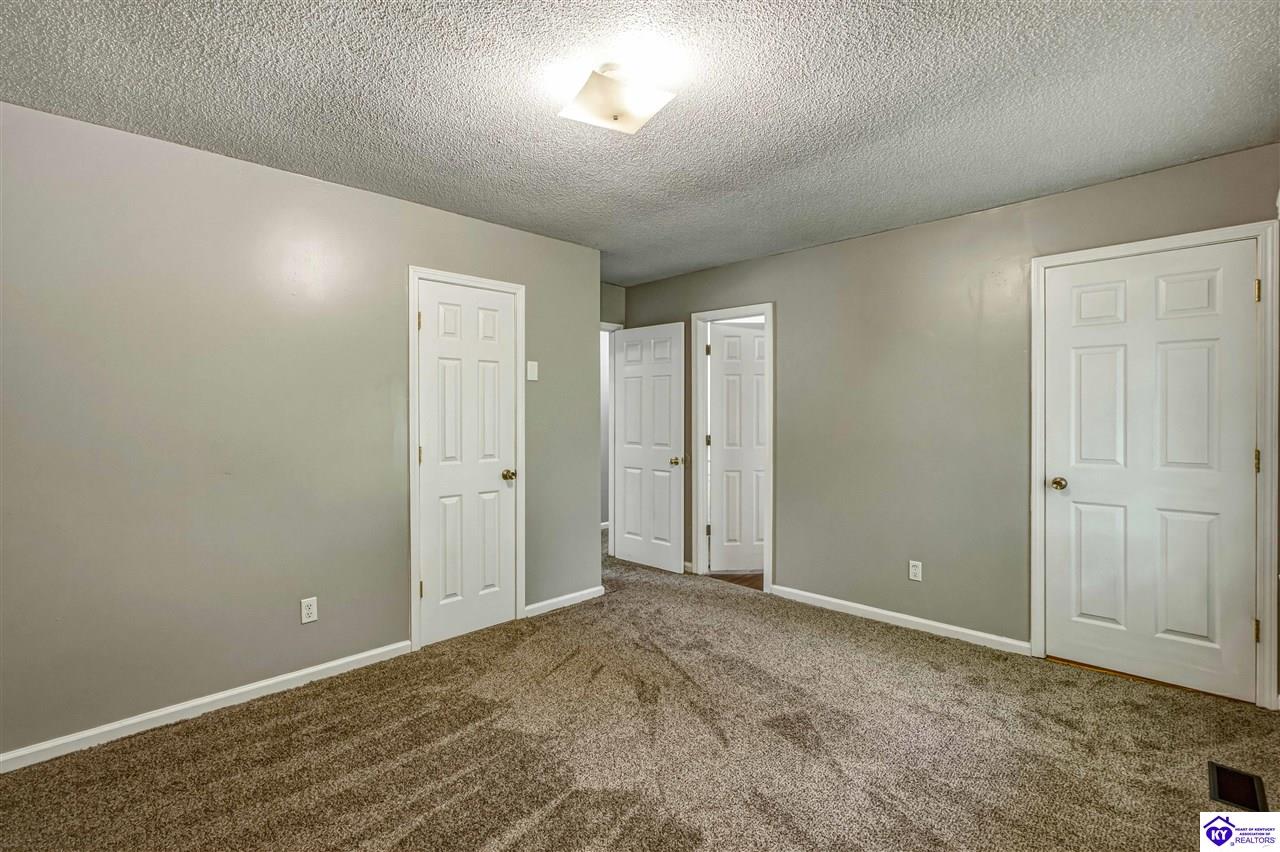 163 E Airview Drive Property Photo 16