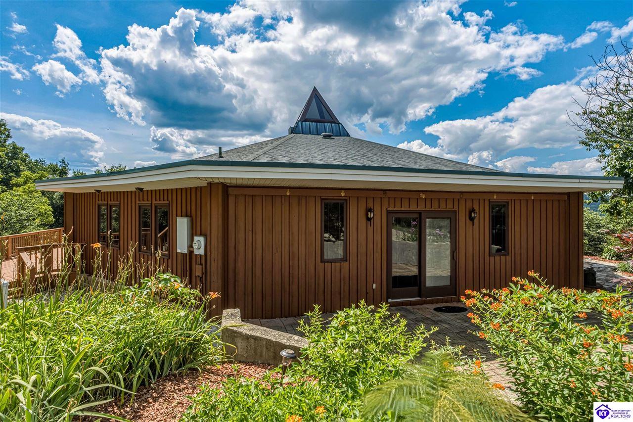 265 Longview Road Property Photo 3