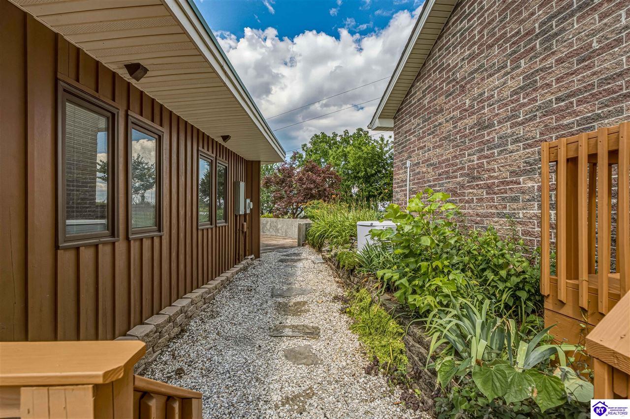 265 Longview Road Property Photo 41