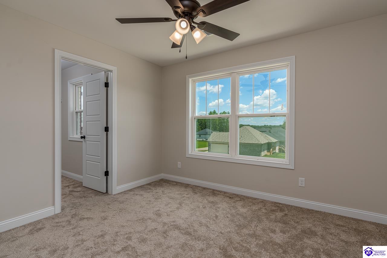 125 Broken Arrow Circle Property Photo 15